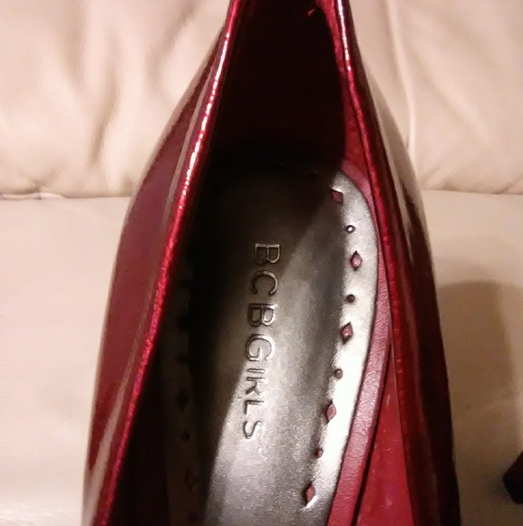 👠💟BCBG red high heels size 9 - Picture 2 of 4